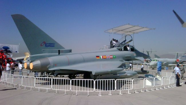 Самолет Eurofighter Typhoon . Архив Самолет Eurofighter Typhoon . Архив