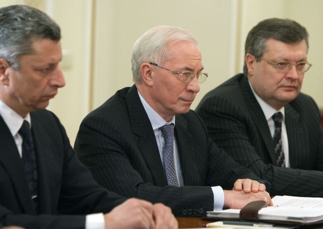 Председатель правительства Украины Николай Азаров Председатель правительства Украины Николай Азаров