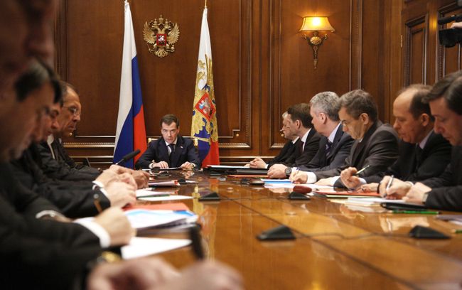 Дмитрий Медведев провел заседание Совета безопасности РФ