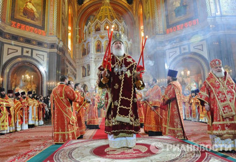Пасхальное богослужение в храме Христа Спасителя в Москве Пасхальное богослужение в храме Христа Спасителя в Москве