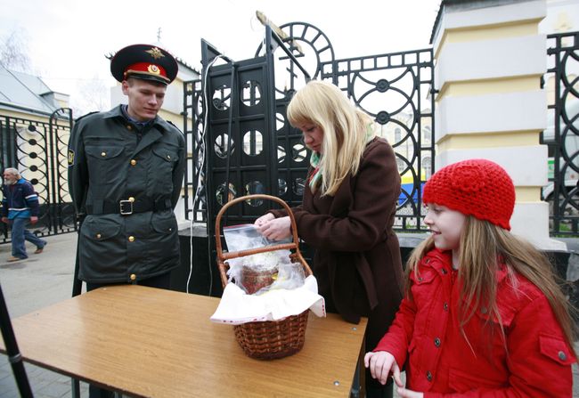 Усиленные меры безопасности во время подготовки к празднованию Пасхи