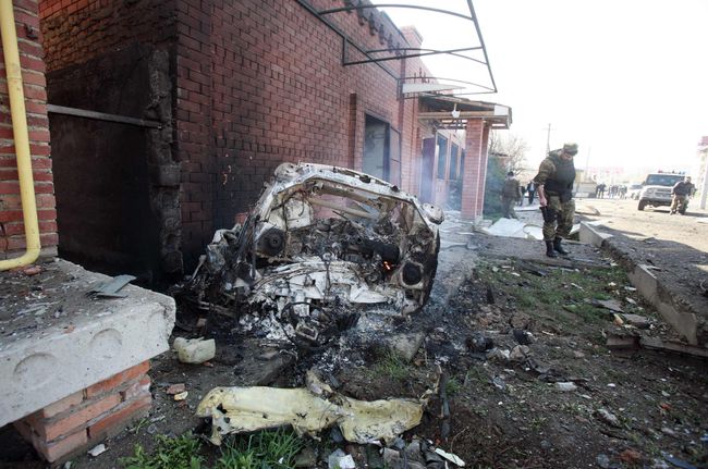 Взрывы возле здания ОВД в Карабулаке