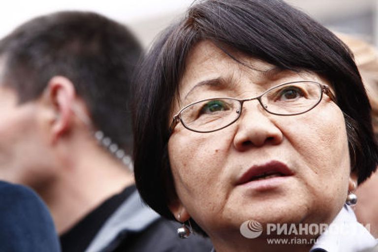 Глава временного правительства Киргизии Роза Отунбаева Глава временного правительства Киргизии Роза Отунбаева