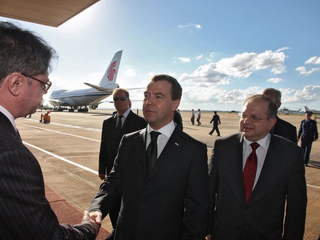 Президент РФ Дмитрий Медведев прибыл в Бразилию