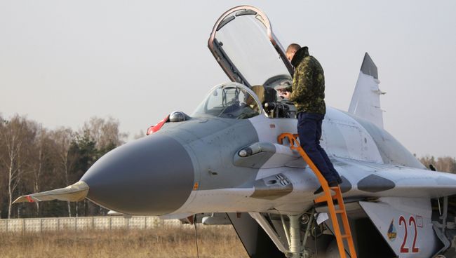 Боевой истребитель Миг-29СМТ. Архивное фото Боевой истребитель Миг-29СМТ. Архивное фото