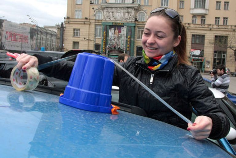 Автовладельцы на автопробеге Нет мигалкам! Автовладельцы на автопробеге Нет мигалкам!