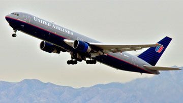 Боинг - 767 авиакомпании United Airlines Боинг - 767 авиакомпании United Airlines - РИА Новости, 1920, 20.10.2025