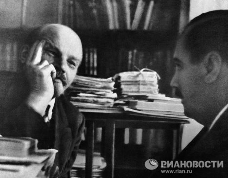 Ленин и Уэллс. Ленин и Уэллс.
