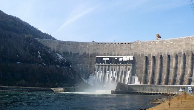 Береговой водосброс СШГЭС