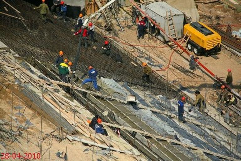 Береговой водосброс Береговой водосброс