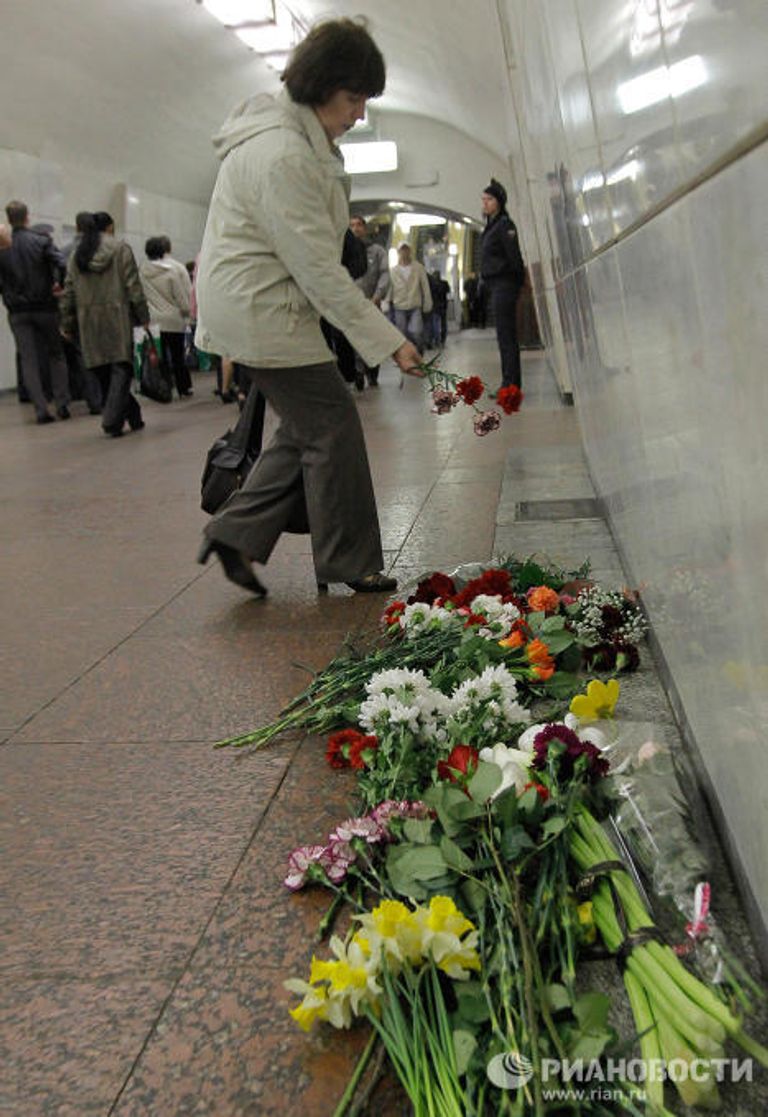 40 дней со дня трагедии в московском метро 40 дней со дня трагедии в московском метро
