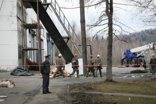 Взрывы на шахте Распадская в Кемеровской области