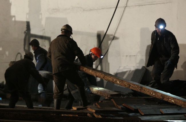 Взрывы на шахте Распадская в Кемеровской области Взрывы на шахте Распадская в Кемеровской области