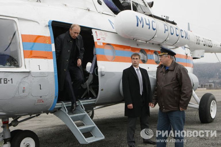 Премьер-министр РФ Владимир Путин прибыл в город Междуреченск Кемеровской области на шахту Распадская Премьер-министр РФ Владимир Путин прибыл в город Междуреченск Кемеровской области на шахту Распадская