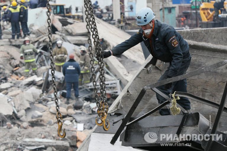 Последствия взрывов на шахте Распадская в Кемеровской области Последствия взрывов на шахте Распадская в Кемеровской области