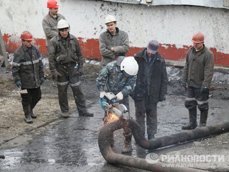 Последствия взрывов на шахте Распадская в Кемеровской области Последствия взрывов на шахте Распадская в Кемеровской области