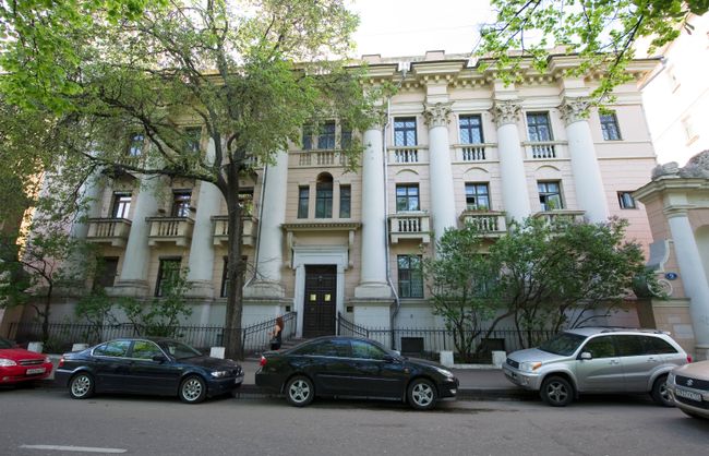 Жилой дом в Москве, входящий в список самых дорогих в городе. Архив Жилой дом в Москве, входящий в список самых дорогих в городе. Архив