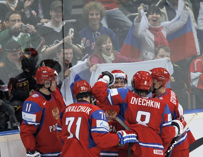 Хоккеисты сборной России