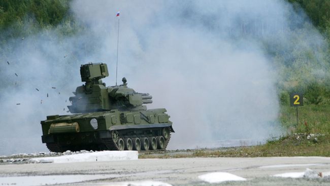 Зенитный пушечно-ракетный комплекс Тунгуска-М1. Архивное фото Зенитный пушечно-ракетный комплекс Тунгуска-М1. Архивное фото