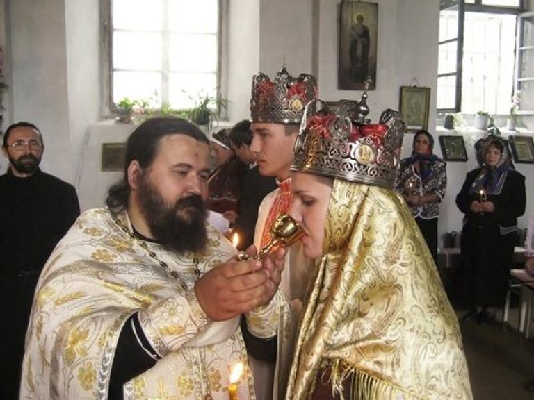 Венчание в храме во имя Нерукотворного Спаса