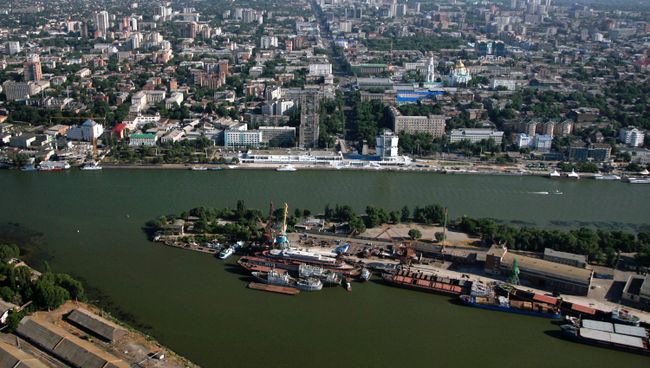 Река Дон в черте города Ростов-на-Дону. Архивное фото Река Дон в черте города Ростов-на-Дону. Архивное фото