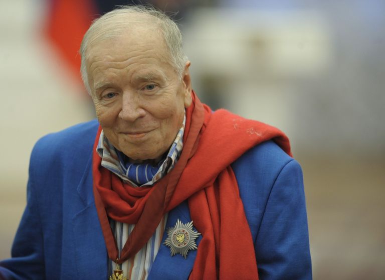 Поэт Андрей Вознесенский Поэт Андрей Вознесенский