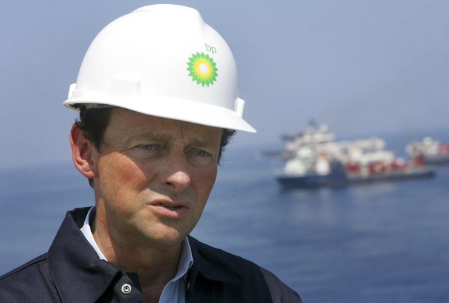 BP снова опровергает информацию о возможной отставке Хейворда