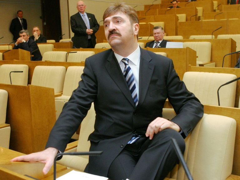 Комиссаров на заседании Госдумы Комиссаров на заседании Госдумы