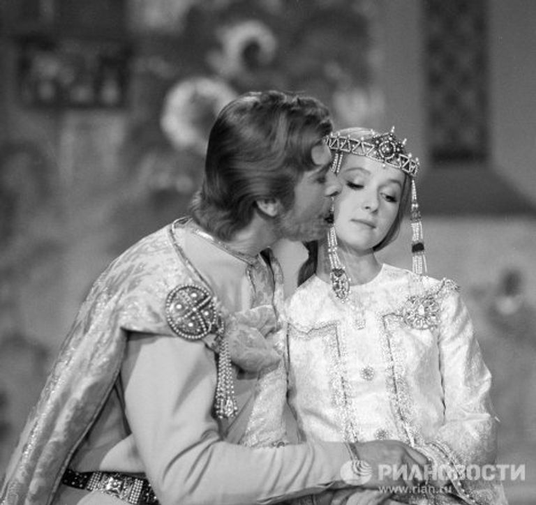 Актёры Козинец и Петрова в фильме Руслан и Людмила Актёры Козинец и Петрова в фильме Руслан и Людмила