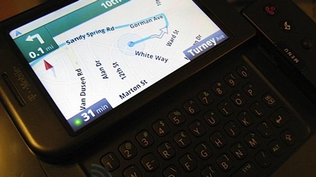 Google Maps Navigation 4.2 работает на устройствах с ОС Android версии 1.6 и выше