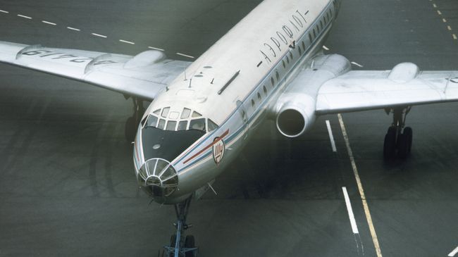 Самолет Ту-104 Самолет Ту-104