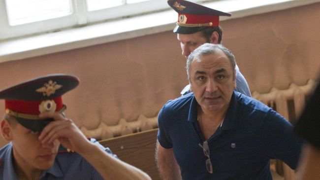 Слушания по делу уроженца Грузии Тариэла Мулухова в Хамовническом суде Слушания по делу уроженца Грузии Тариэла Мулухова в Хамовническом суде