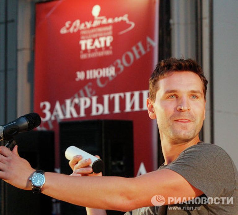 Торжественное закрытие 89-го сезона в театре имени Евгения Вахтангова Торжественное закрытие 89-го сезона в театре имени Евгения Вахтангова
