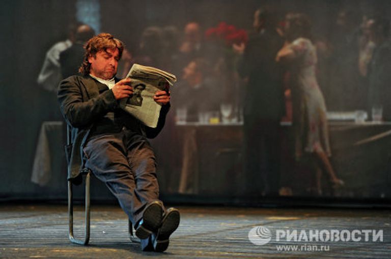 Спектакль Национального драматического центра Мадрида Платонов Спектакль Национального драматического центра Мадрида Платонов