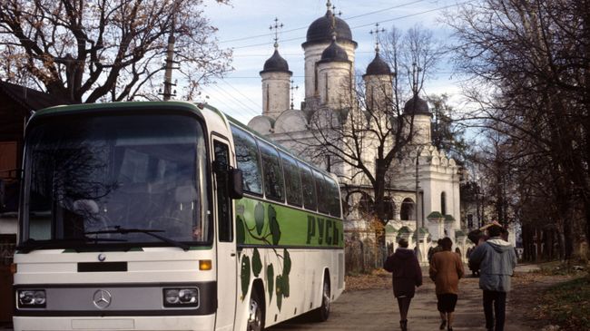 На улице поселка Большие Вязёмы На улице поселка Большие Вязёмы