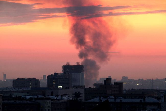 Пожар в плавучем ресторане на Москве-реке Пожар в плавучем ресторане на Москве-реке