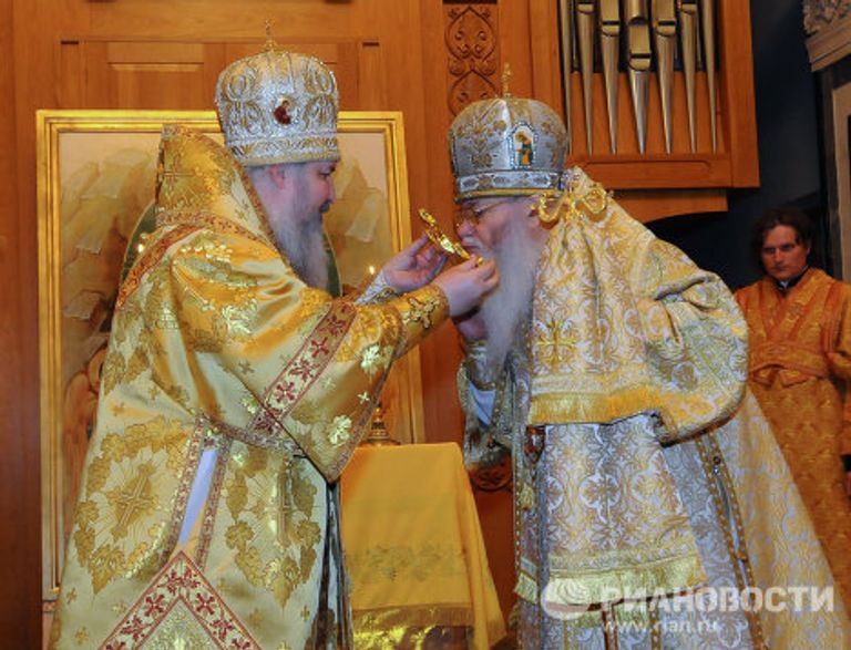 День Святых Петра и Февроньи в храме Александра Невского в Челябинске День Святых Петра и Февроньи в храме Александра Невского в Челябинске