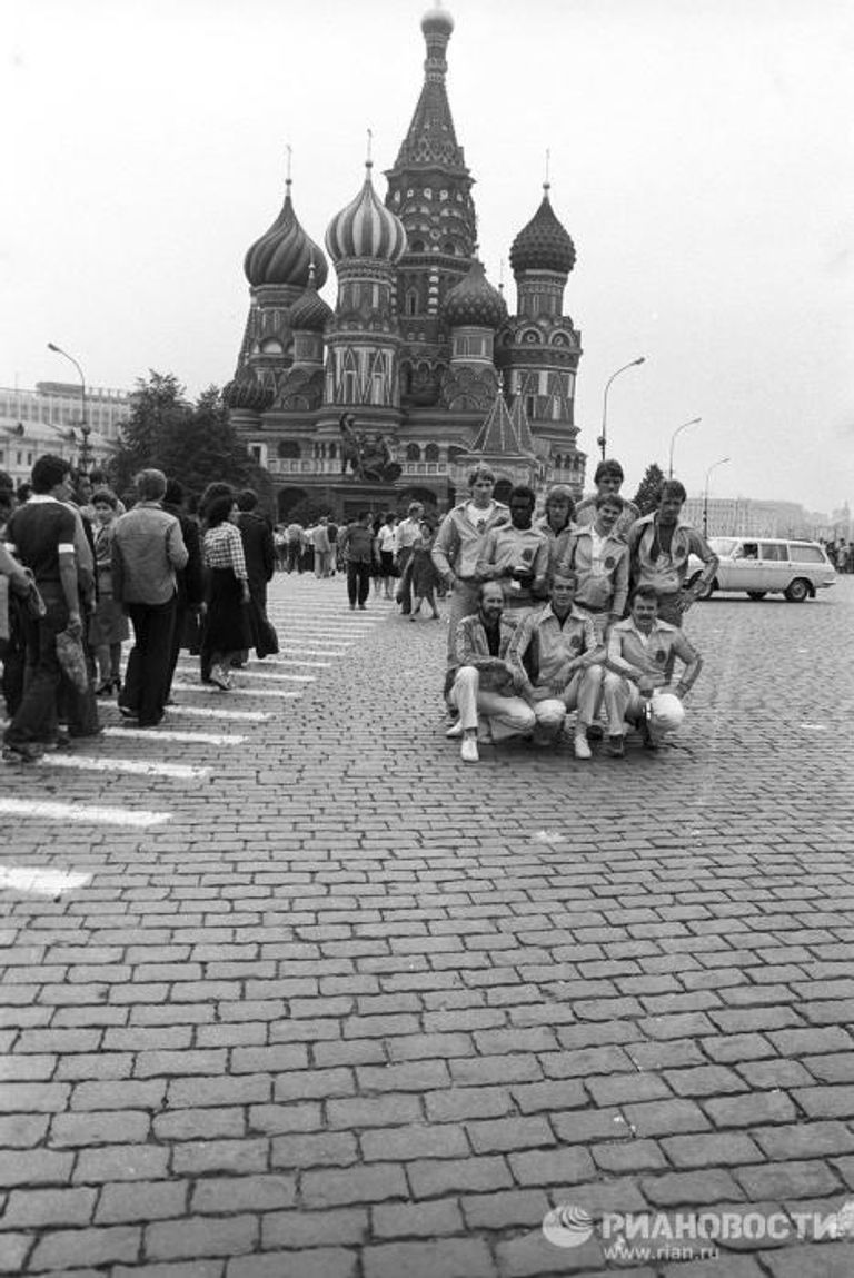 Иностранные туристы Иностранные туристы