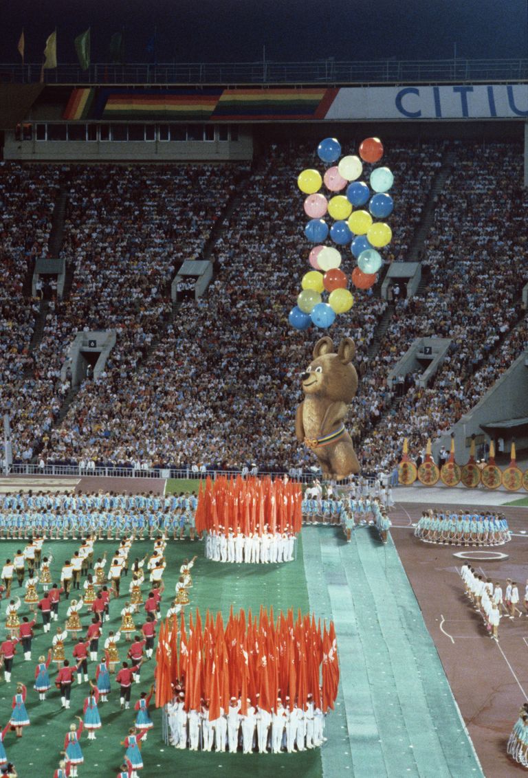 8-метровый Мишка
