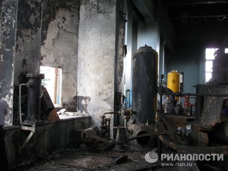 Последствия взрыва на Баксанской ГЭС Последствия взрыва на Баксанской ГЭС