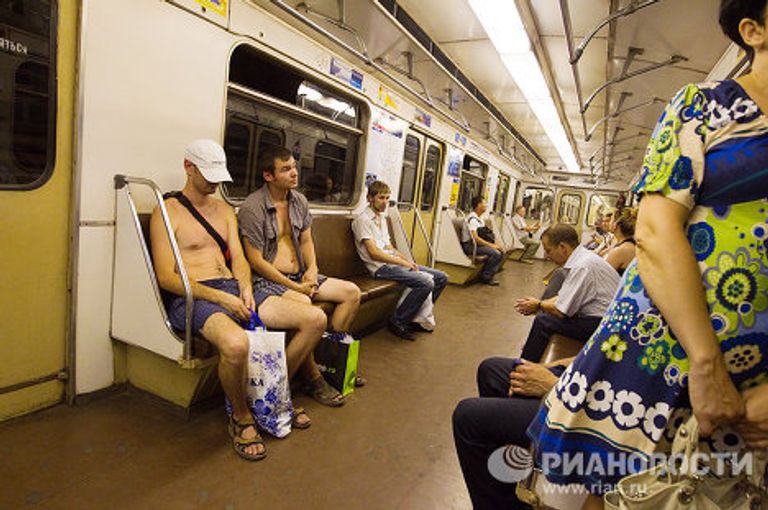 Жара в московском метро Жара в московском метро