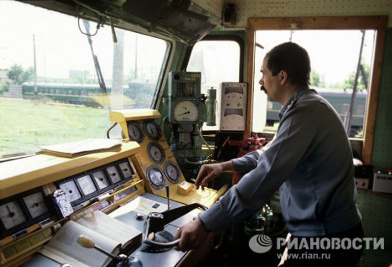 История железных дорог России: от царских времен до нового тысячелетия История железных дорог России: от царских времен до нового тысячелетия