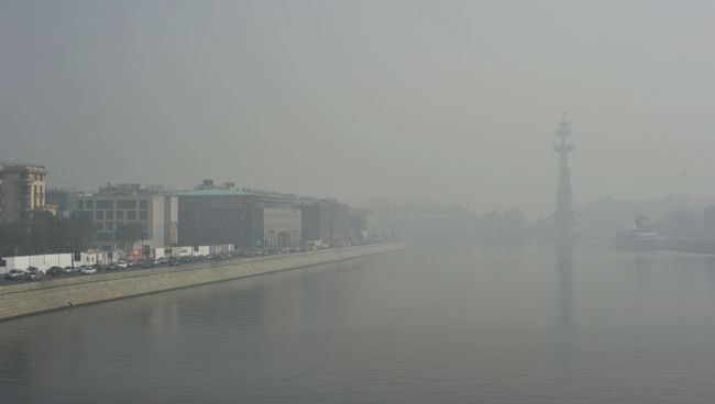 Туман в Москве. Архивное фото