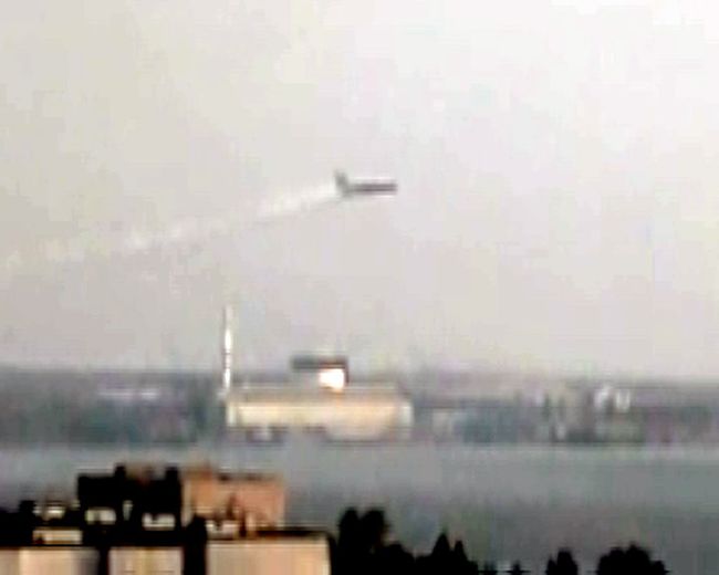 Самолет МЧС на тушении лесного пожара около Нововоронежской АЭС