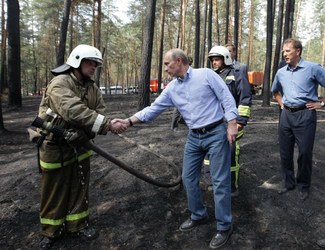 Премьер-министр РФ Владимир Путин прибыл в Воронеж