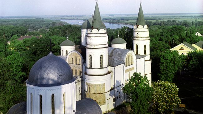 Спасо-Преображенский и Борисоглебский соборы города Чернигова Спасо-Преображенский и Борисоглебский соборы города Чернигова
