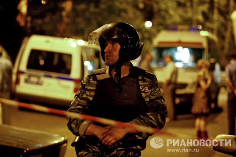 Нападение на милицейский патруль произошло на юго-западе Москвы Нападение на милицейский патруль произошло на юго-западе Москвы
