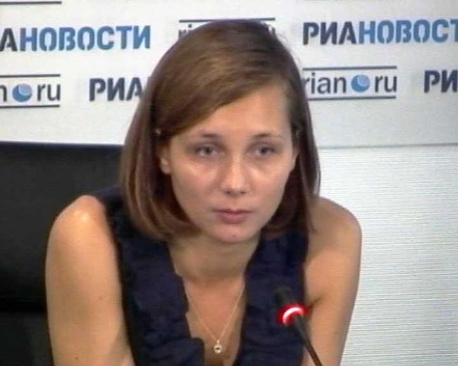 Эксперт рассказала, как уберечь глаза от воздействия жары и смога