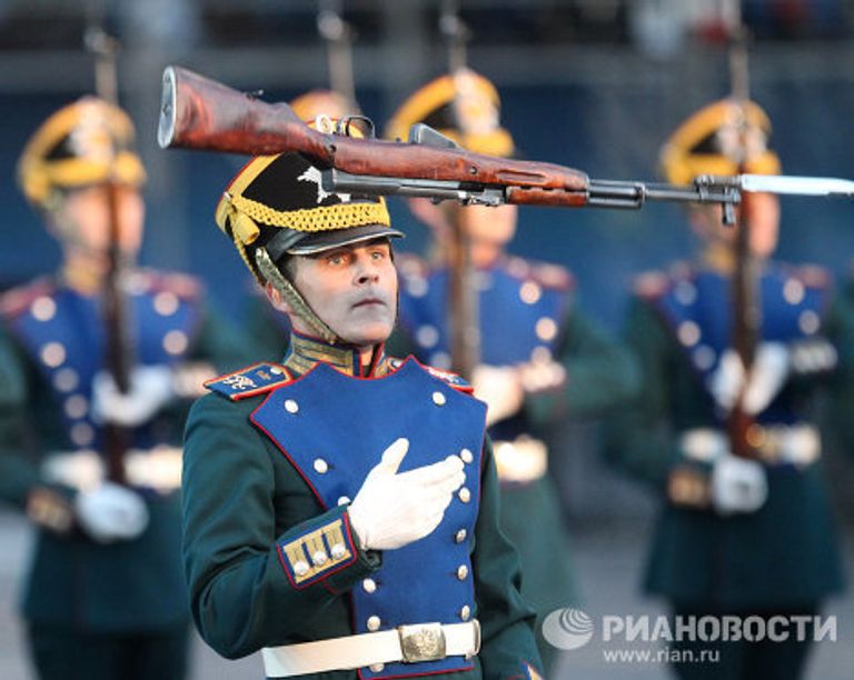 Открытие Международного военно-музыкального фестиваля Спасская башня Открытие Международного военно-музыкального фестиваля Спасская башня
