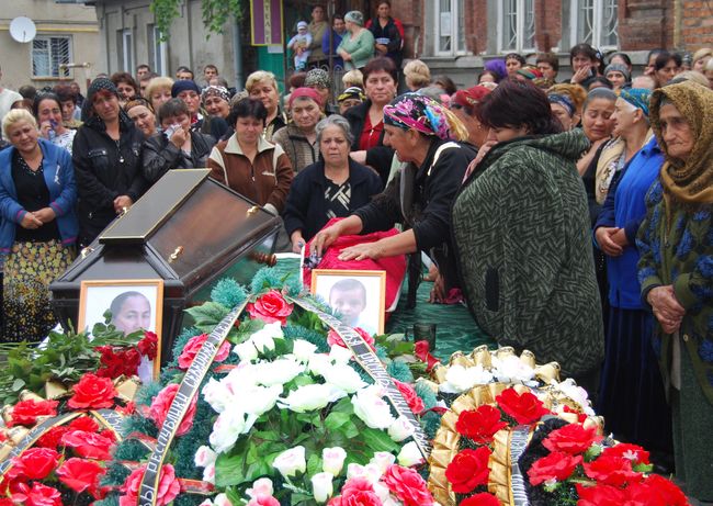 Прощание с погибшими в результате теракта во Владикавказе
